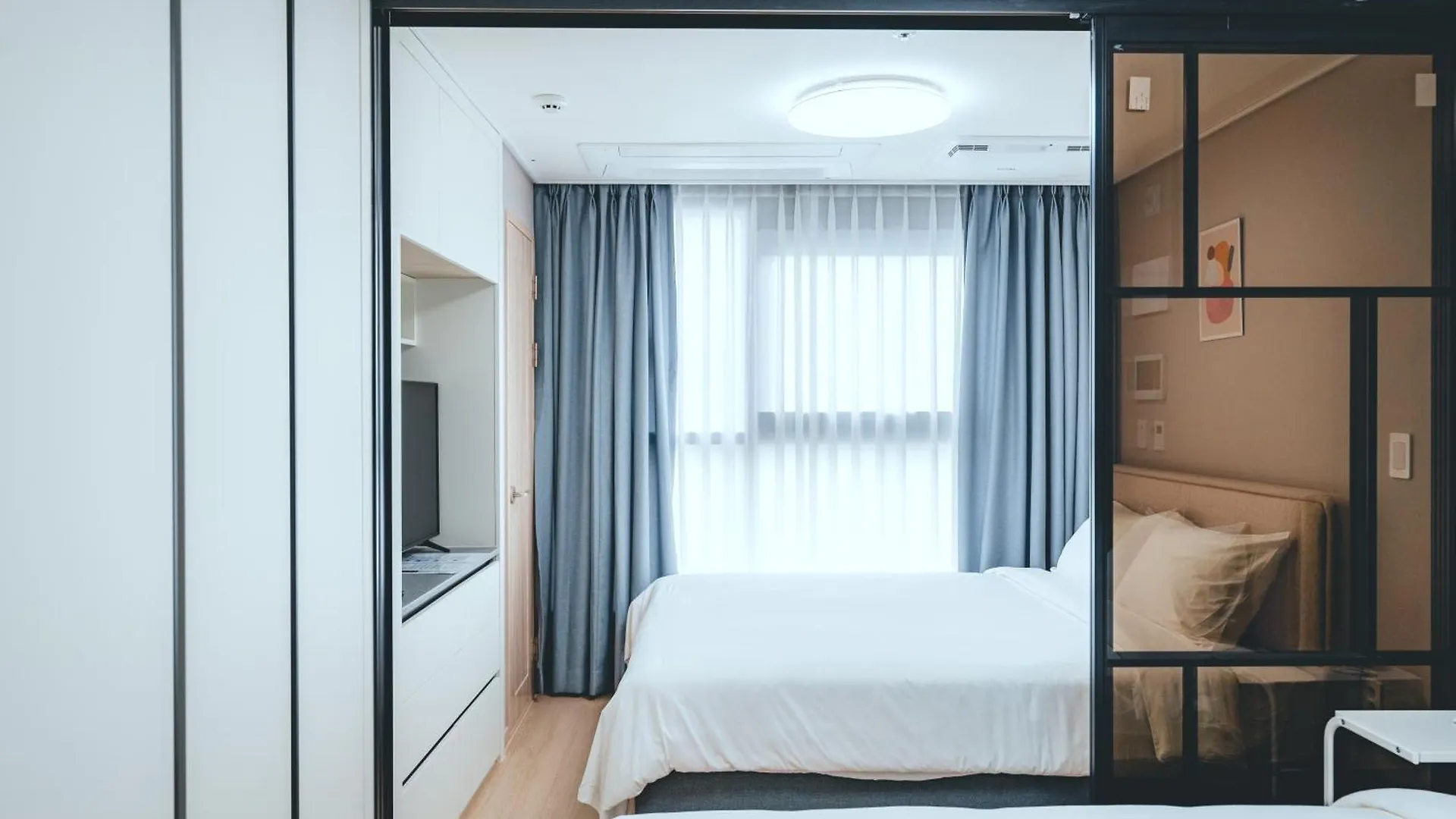 H Avenue Sasang Station Residence Hotel Busan 0*,
