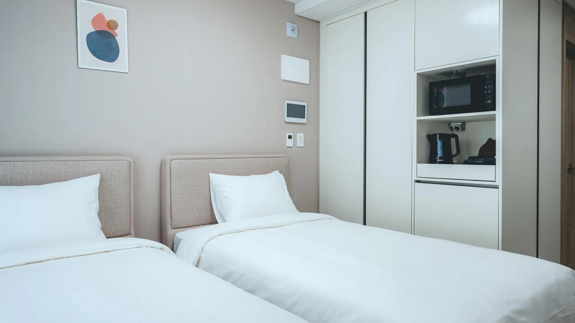 H Avenue Sasang Station Residence Hotel Busan
