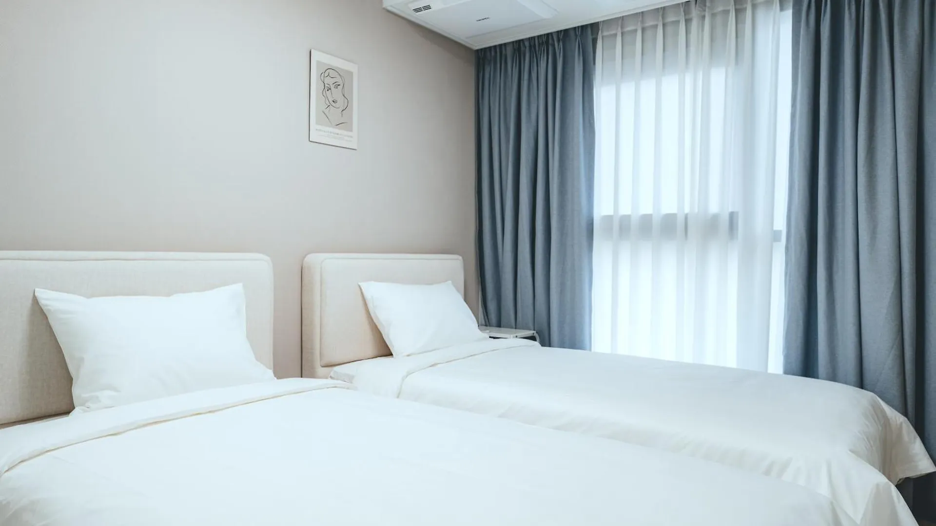 H Avenue Sasang Station Residence Hotel Busan 0*,  South Korea