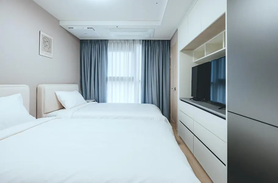 H Avenue Sasang Station Residence Hotel Busan 0*,