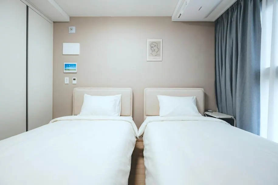 H Avenue Sasang Station Residence Hotel Busan 0*,